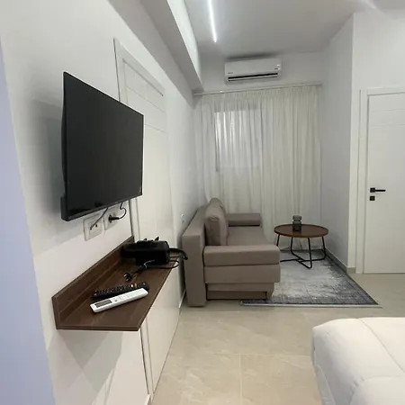 Amad Tirana